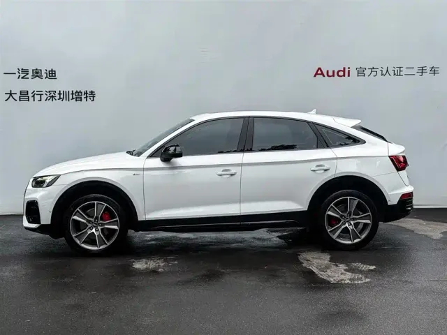 Audi Q5L Sportback — Фото автомобиля 4