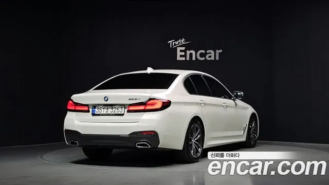 BMW 5-Series 5 серия (G30) 523d M Sport — Фото автомобиля 2