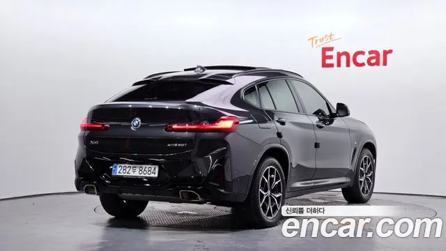 BMW X4 xDrive20i M Sport — Фото автомобиля 2