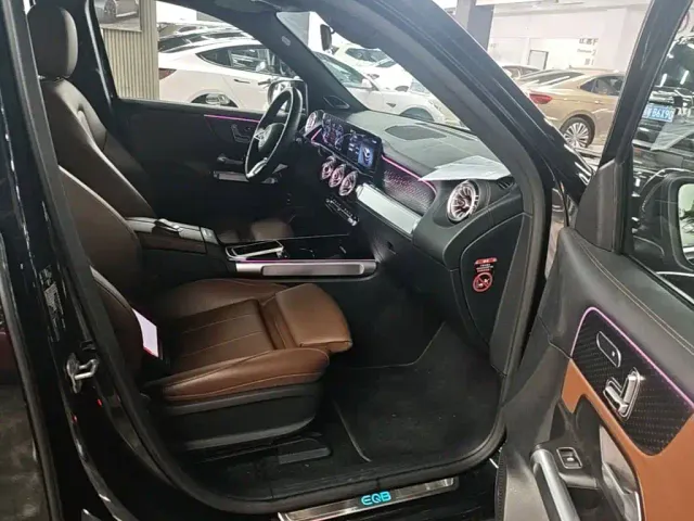 Mercedes-Benz EQB — Фото автомобиля 24