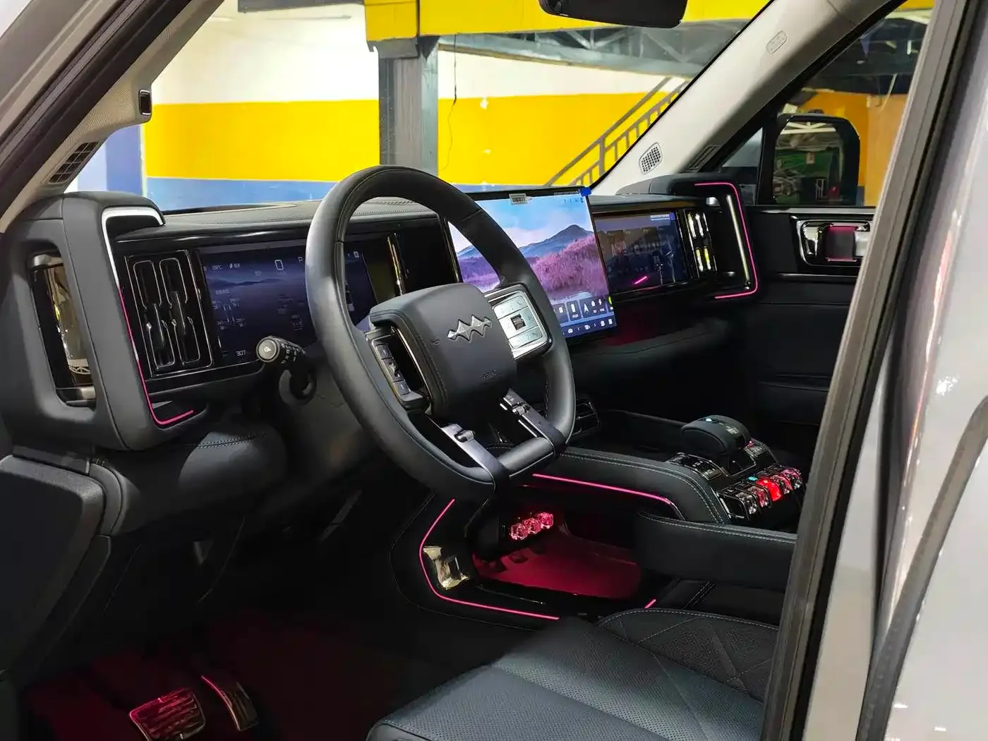 Fang Cheng Bao Leopard 5 2023 Pilot Edition — Фото автомобиля 4