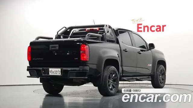 Chevrolet Colorado — Фото автомобиля 2