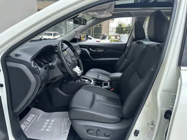 Nissan X-Trail — Фото автомобиля 9
