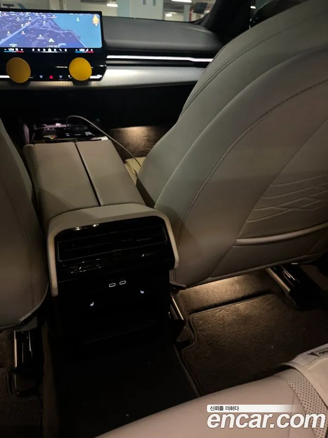 BMW 5 Series G60 — Фото автомобиля 17