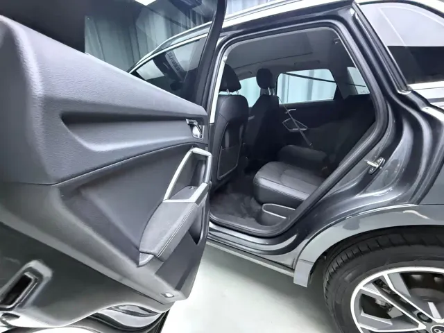 Audi Q3 — Фото автомобиля 8