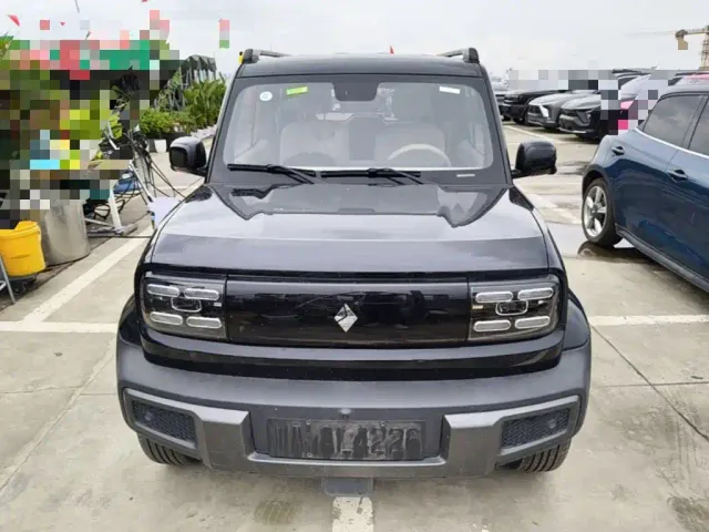 Baojun Yep — Фото автомобиля 2