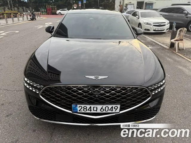 Genesis G90 Бензин 3.5 турбо AWD — Фото автомобиля 2