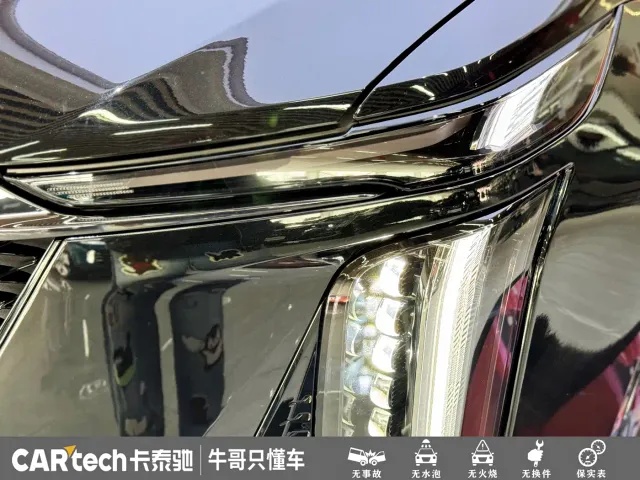Cadillac XT5 — Фото автомобиля 5