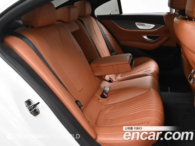 Mercedes-Benz CLS-Class — Фото автомобиля 12
