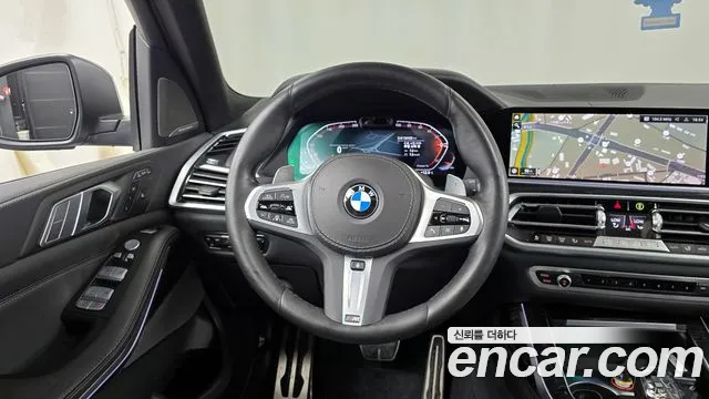 BMW X7 — Фото автомобиля 13