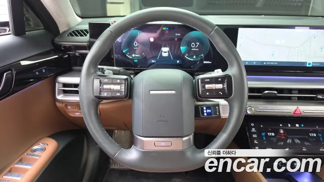 Hyundai Grandeur Grandeur (GN7) 2.5 Бензин 2WD — Фото автомобиля 13