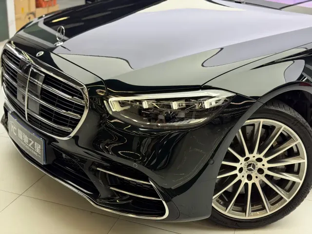 Mercedes-Benz S-Class — Фото автомобиля 3