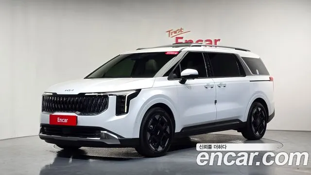 Фотография автомобиля — Kia Carnival Generation 4