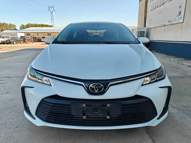 Toyota Corolla — Фото автомобиля 2