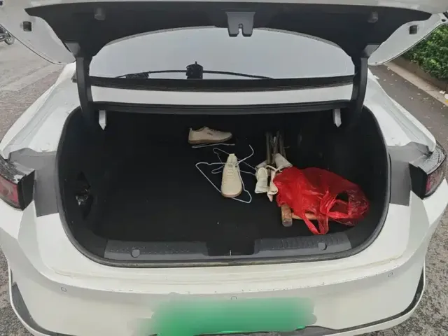 Changan Qiyuan Changan Qiyuan A05 2024 70 Pro — Фото автомобиля 4