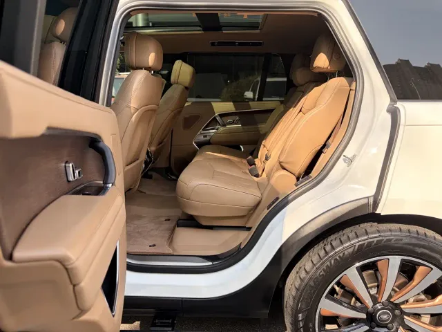 Land Rover Range Rover — Фото автомобиля 20