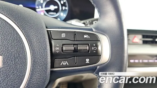 Kia Sportage Sportage 5-е поколение Бензин 1.6 турбо 2WD — Фото автомобиля 23