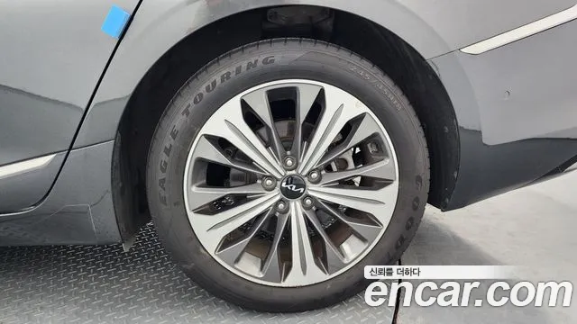 Kia K8 Noblesse — Фото автомобиля 21