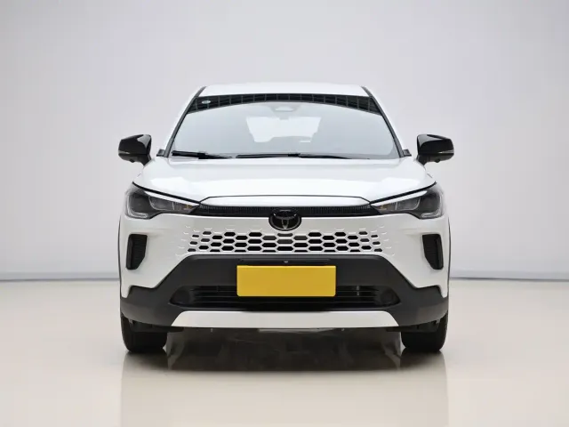 Toyota Corolla Cross — Фото автомобиля 2