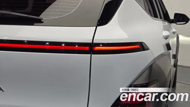 Hyundai Kona — Фото автомобиля 8