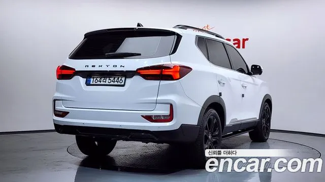 KG_Mobility_Ssangyong Rexton All Rexton Дизель 2.2 4WD — Фото автомобиля 2