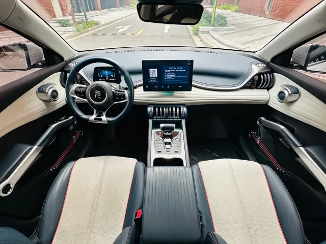 BYD Yuan PLUS — Фото автомобиля 17
