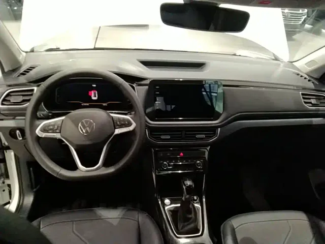 Volkswagen Tharu — Фото автомобиля 9