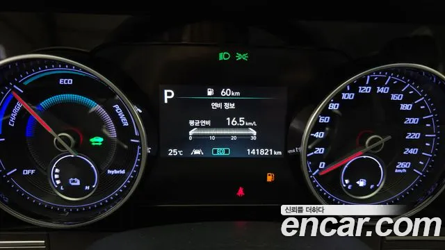 Hyundai Grandeur Grandeur (New) Hybrid — Фото автомобиля 8