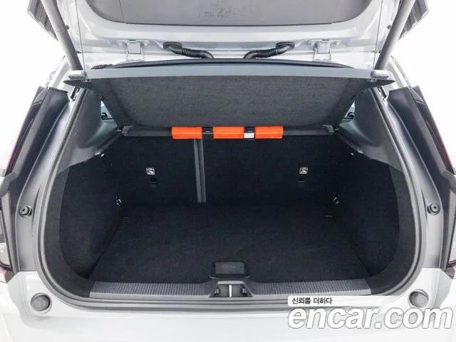 Volvo EX30 Cross Country — Фото автомобиля 20