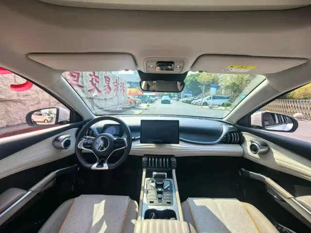 BYD Yuan PLUS — Фото автомобиля 5