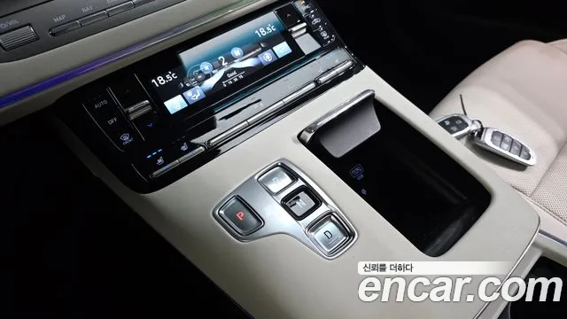 Hyundai Grandeur Grandeur (New) — Фото автомобиля 9