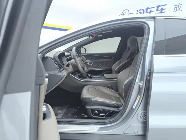 BYD Han — Фото автомобиля 9
