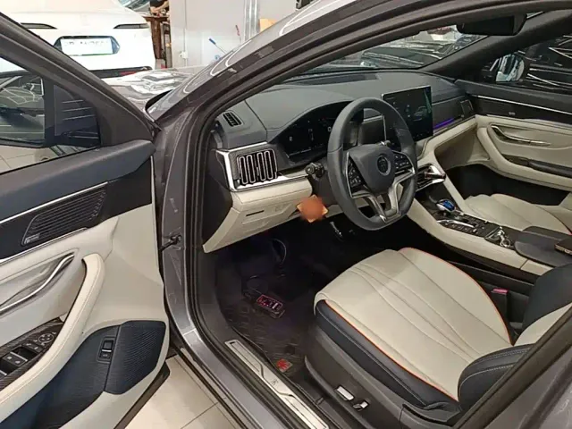 BYD Song PLUS — Фото автомобиля 15