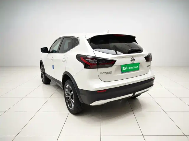 Nissan Qashqai — Фото автомобиля 4