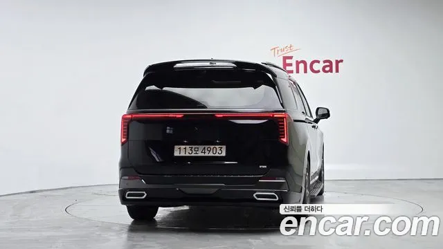 Kia Carnival — Фото автомобиля 4