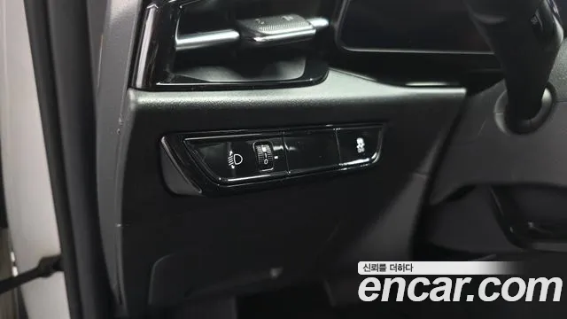 Kia Niro — Фото автомобиля 18
