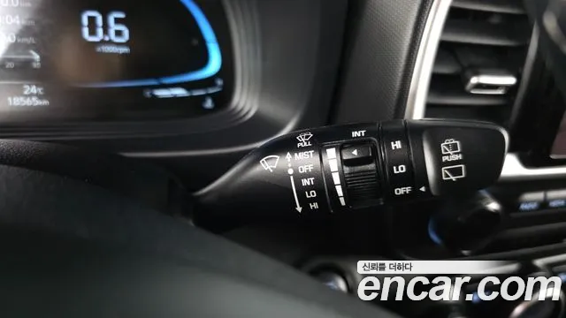 Hyundai Venue Venue 1.6 Premium — Фото автомобиля 27