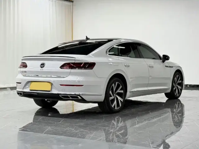 Volkswagen CC — Фото автомобиля 7