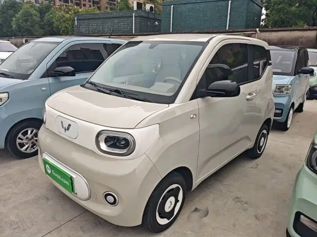 Фотография автомобиля — Wuling Hongguang Mini EV