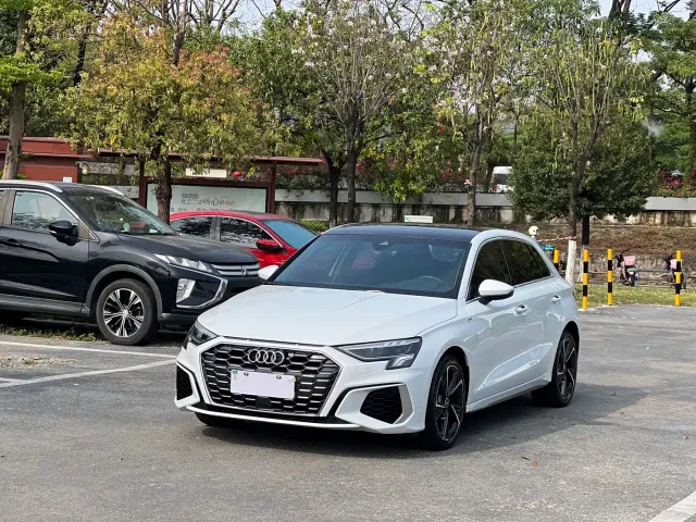 Фотография автомобиля — Audi A3