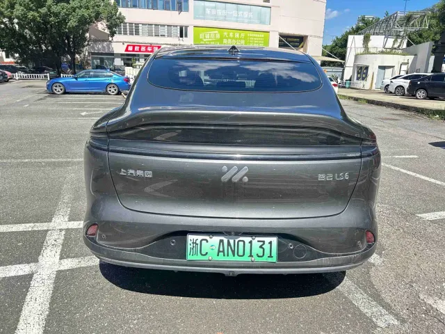 IM Motors LS6 — Фото автомобиля 5