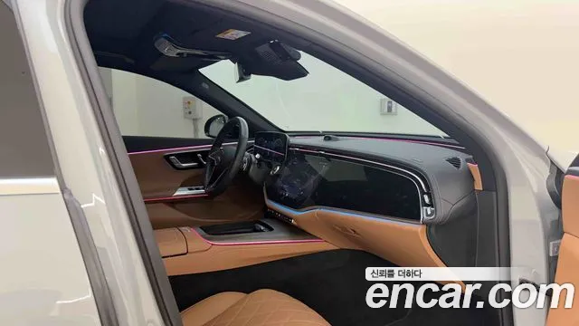 Mercedes-Benz E-Class W214 — Фото автомобиля 16