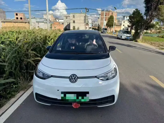 Фотография автомобиля — Volkswagen ID.3