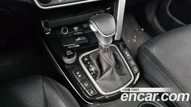 Kia Seltos Seltos Бензин 1.6 турбо 2WD — Фото автомобиля 9
