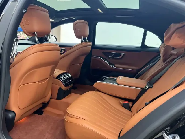 Mercedes-Benz S-Class — Фото автомобиля 13