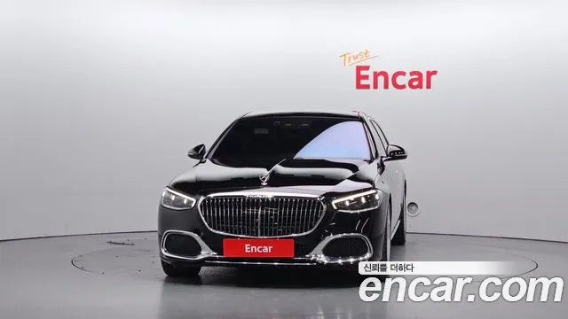 Mercedes-Benz S-Class — Фото автомобиля 3
