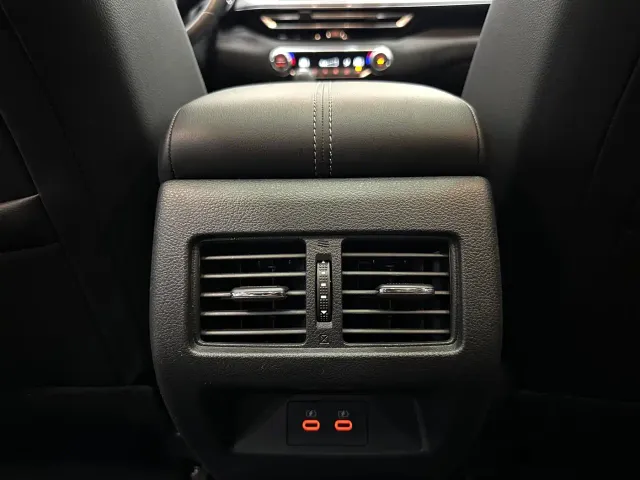 Nissan Teana — Фото автомобиля 18