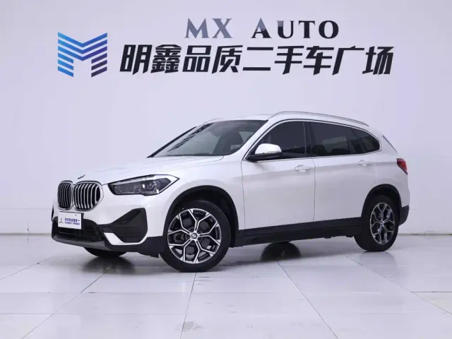 BMW X1 — Фото автомобиля 2