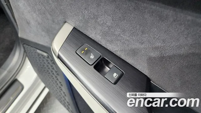 Kia EV6 — Фото автомобиля 22