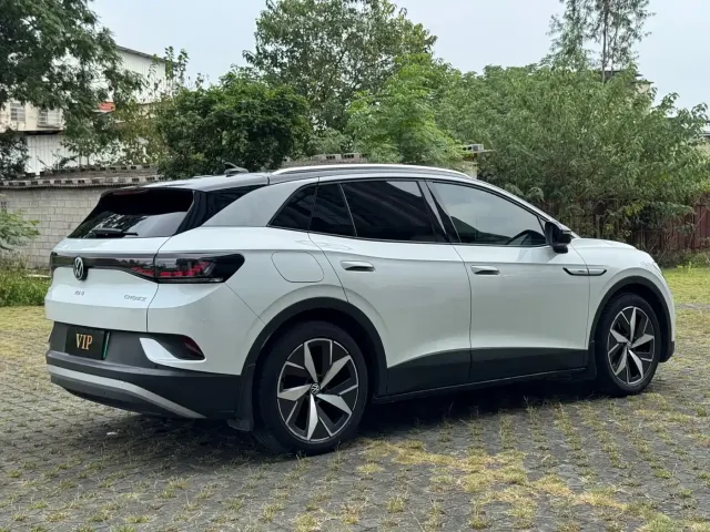 Volkswagen ID.4 Crozz — Фото автомобиля 4